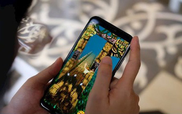Phân khúc smartphone tầm trung tiếp tục nóng