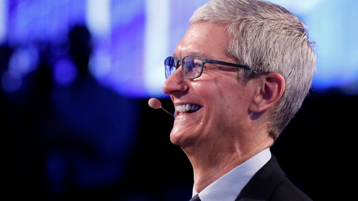 CEO Apple nhận tổng cộng 650 triệu USD thưởng cổ phiếu từ khi nhậm chức