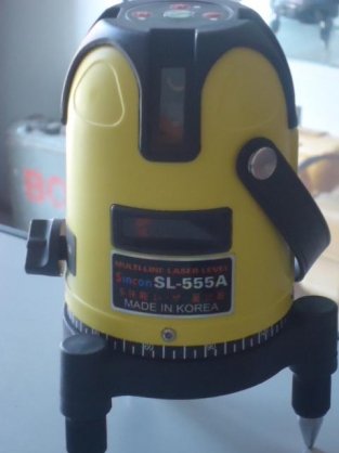 Máy cân bằng tia Laser Sincon SL-555A
