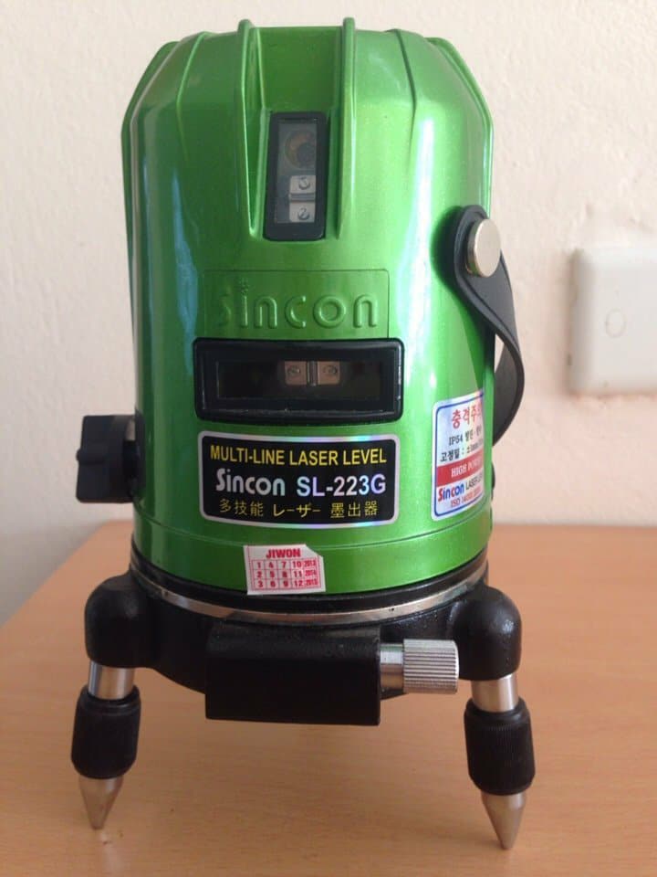 Máy cân bằng Laze tia xanh Sincon SL 223G