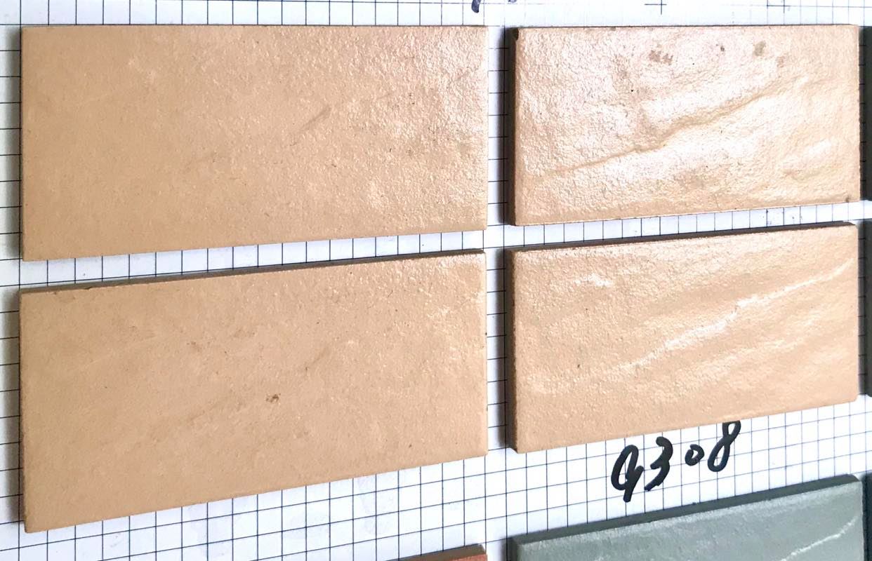 Gạch thẻ Trung Quốc mã 9305 (vân ngang)